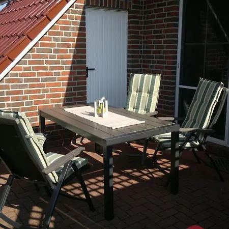 With 2 Bedrooms