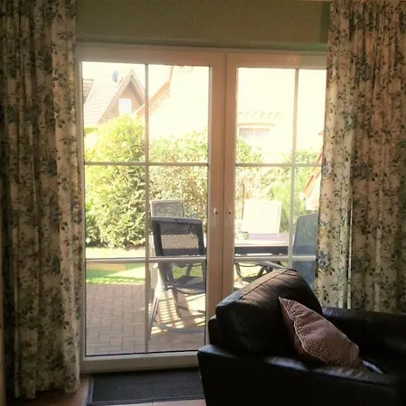 With 2 Bedrooms *